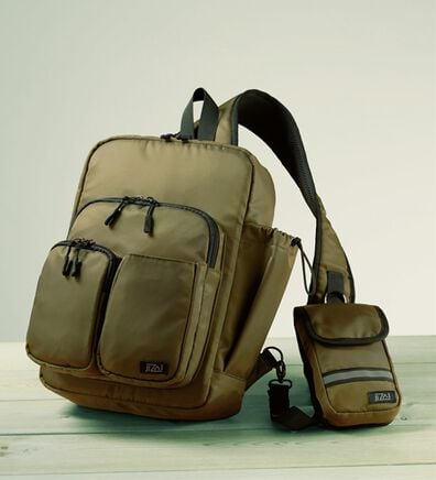 「便利機能が満載。無敵級ボディバッグ（その他メンズバッグ）」