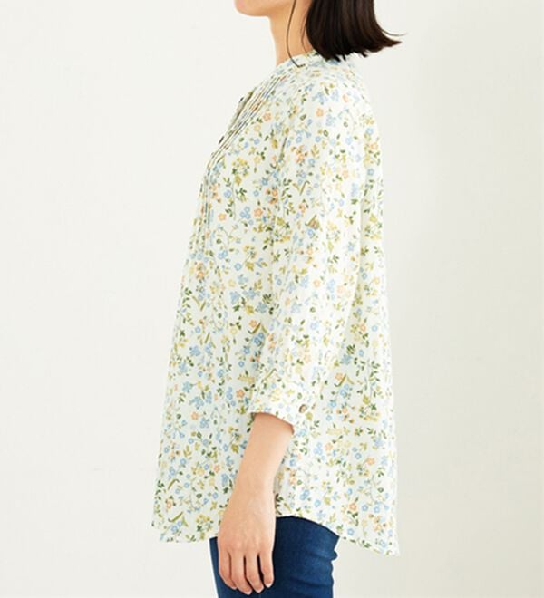 BELLUNA（ベルーナ）の「ダブルガーゼ素材多ボタンオーバーブラウス（ブラウス）」｜詳細画像