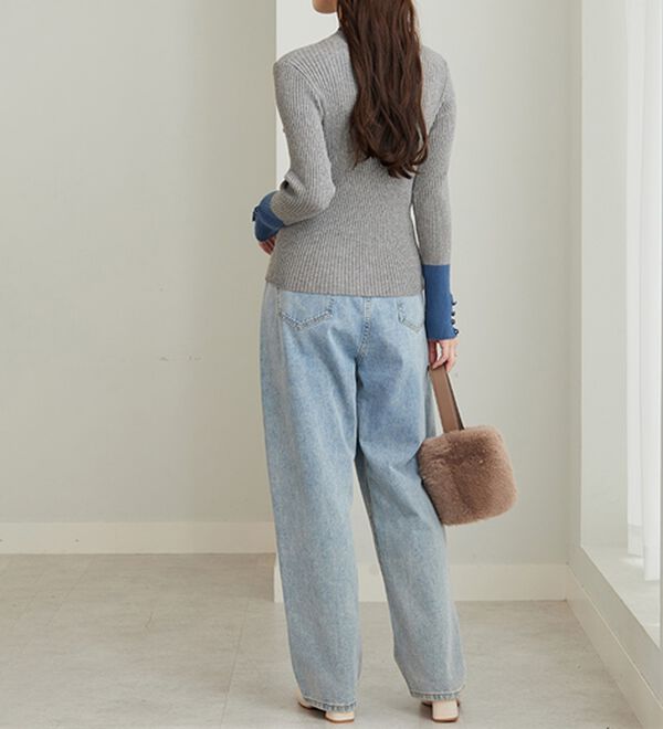 GeeRA（ジーラ）の「配色デザインくるみボタン付リブニット（ニット・セーター）」｜詳細画像