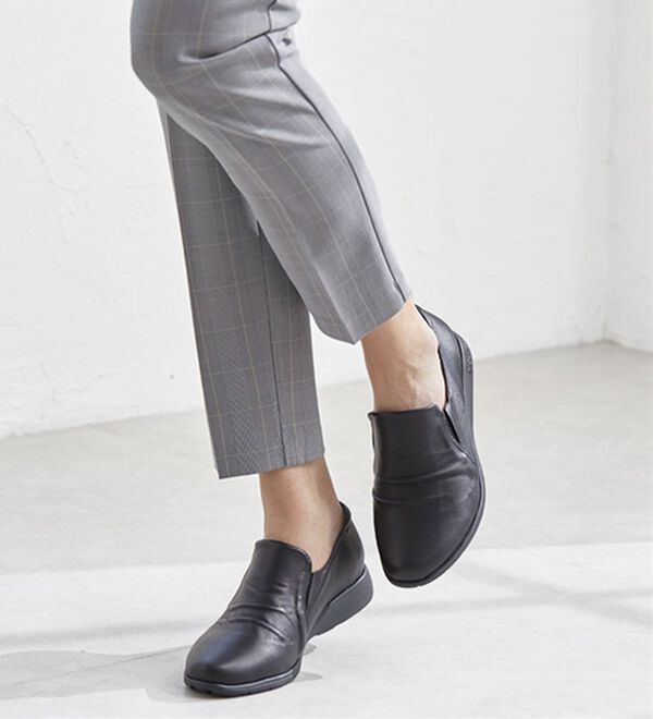 ルフラン（ルフラン）の「ラックウォーク　柔らか羊革の軽量スリッポン（スリッポン）」｜詳細画像