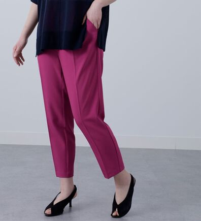 BELLUNA（ベルーナ）の「サラサラ美脚テーパードパンツ（テーパードパンツ）」