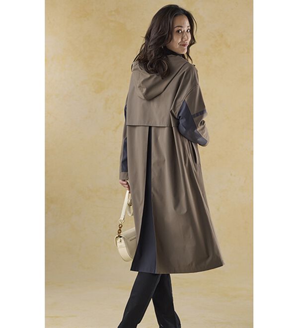 BELLUNA（ベルーナ）の「メモリー調素材配色切替デザインコート（ロングコート）」｜詳細画像