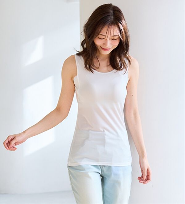 LAVIENNE（ラヴィエンヌ）の「【暑がりさん必見！】カップ付瞬間ひんやり冷感！タンクトップインナー＜さらりラボ＞（肌着・インナーウェア）」｜詳細画像