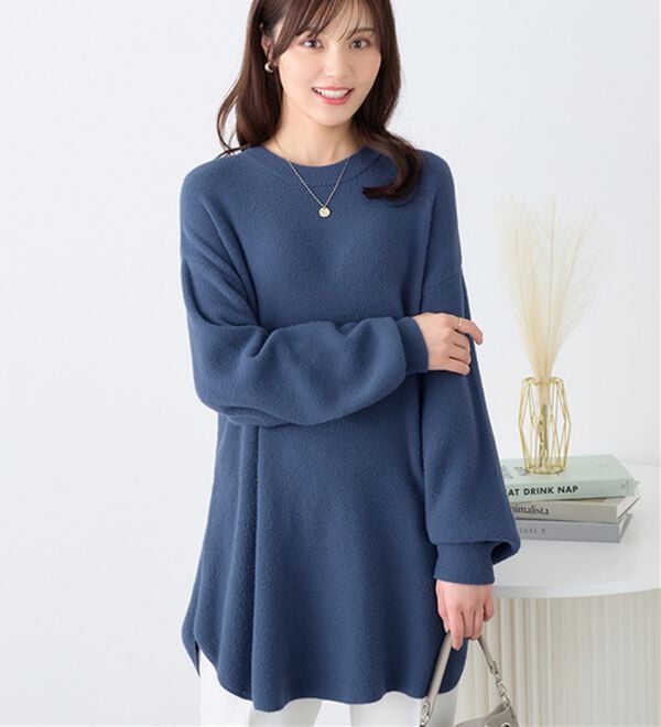 alotta（アロッタ）の「ふんわり裾ラウンドゆるニットチュニック（チュニック）」｜ブルー