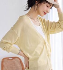 Viola e Viola（ヴィオラ エ ヴィオラ）の「【ＵＶカット】さらっと軽いＶネックサマーニットカーディガン（ニットカーディガン）」