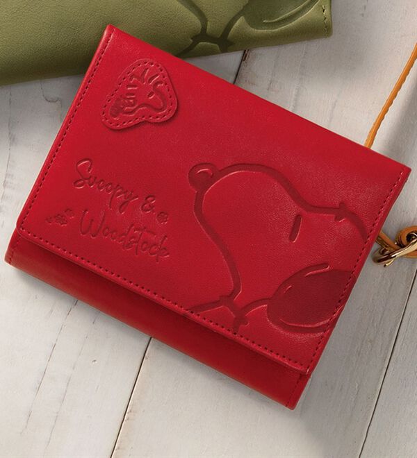 BELLUNA（ベルーナ）の「＜スヌーピー＞牛革折財布（財布・パスケース）」｜詳細画像