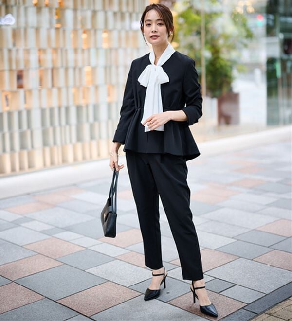 RANAN（ラナン）の「ノーカラーペプラムパンツスーツ（パンツスーツ）」｜詳細画像