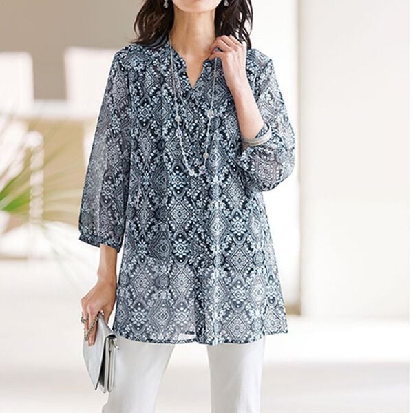 BELLUNA（ベルーナ）の「楊柳素材プリントオーバーブラウス（チュニック）」｜詳細画像