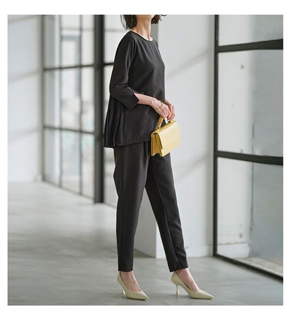 RANAN（ラナン）の「楽ちんキレイ見え！バックプリーツセットアップ（ブラウススーツ）」｜詳細画像