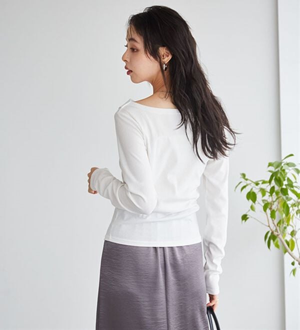 RANAN（ラナン）の「【春色追加】上品ドレープリブロングＴシャツ（カットソー）」｜詳細画像