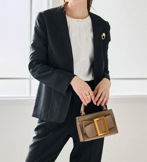 RANAN（ラナン）の「【選べる衿】洗える！春夏ロングシーズン着用可能ベーシック２点ライトスーツ（パンツスーツ）」｜ブラック／ノーカラー