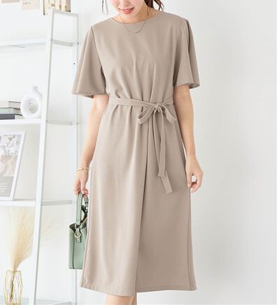 alotta（アロッタ）の「【4つの機能付】ひんやりフレア袖ベルト付ゆるワンピース（カットソーワンピース）」