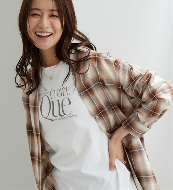 BELLUNA（ベルーナ）の「【着回しのミカタ！】綿100％大人顔サマ見えプリントロンT（カットソー）」｜詳細画像