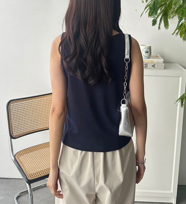 GeeRA（ジーラ）の「ヘンリーネックレイヤード風タンクトップ（タンクトップ・キャミソール）」｜詳細画像