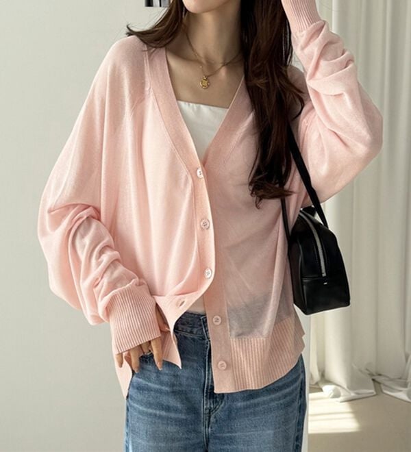 GeeRA（ジーラ）の「接触冷感！Ｖネックカーディガン（ニットカーディガン）」｜詳細画像