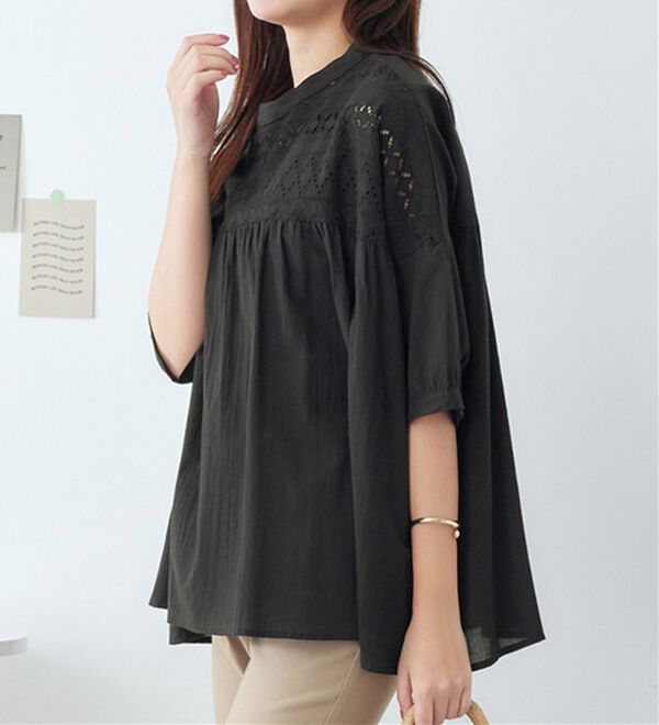 Viola e Viola（ヴィオラ エ ヴィオラ）の「【インド綿】フロントヨーク刺繍ブラウス（ブラウス）」｜詳細画像