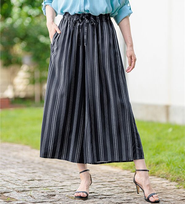 BELLUNA（ベルーナ）の「【接触冷感】レーヨン素材プリントワイドパンツ（ワイドパンツ・ガウチョ）」｜詳細画像