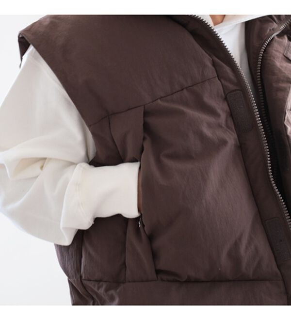 GeeRA（ジーラ）の「スタンドカラーボリューム中綿ベスト（ベスト）」｜詳細画像