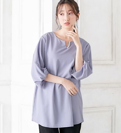 alotta（アロッタ）の「【４つの機能付】パール調ボタン付ねじり袖チュニック（チュニック）」