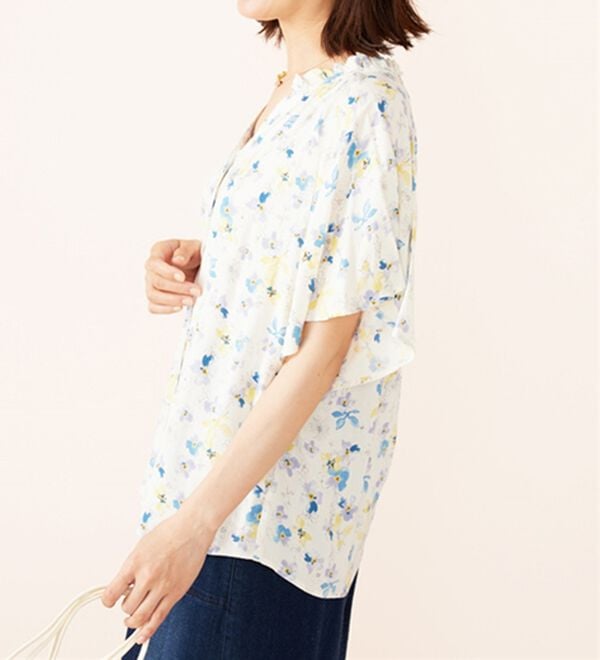 BELLUNA（ベルーナ）の「レーヨン素材袖フレアーブラウス（ブラウス）」｜詳細画像