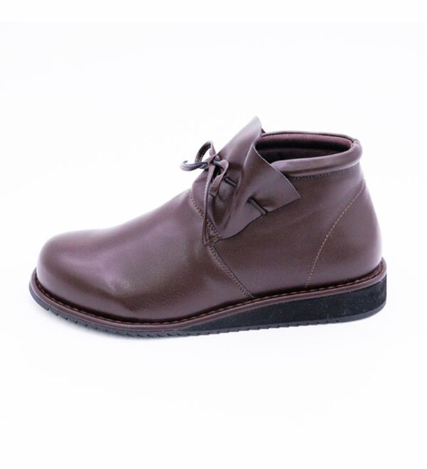 BELLUNA（ベルーナ）の「ゆったり５Ｅ柔らかレザーライクシューズ（フラットシューズ）」｜詳細画像