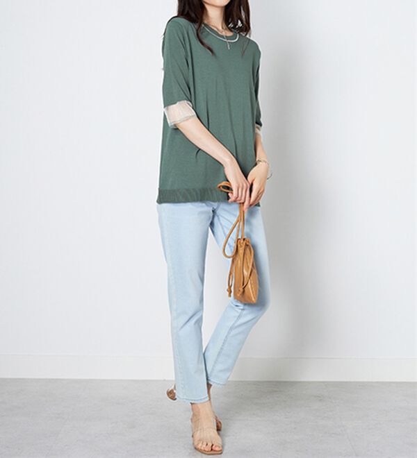 BELLUNA（ベルーナ）の「袖シアーラメ入りニットプルオーバー（ニット・セーター）」｜詳細画像