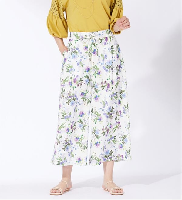 BELLUNA（ベルーナ）の「〈日比谷花壇〉ドロスト使いワイドパンツ（その他パンツ）」｜詳細画像