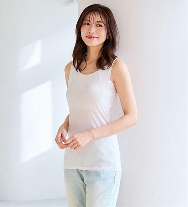 LAVIENNE（ラヴィエンヌ）の「【暑がりさん必見！】カップ付瞬間ひんやり冷感！タンクトップインナー＜さらりラボ＞（肌着・インナーウェア）」｜詳細画像