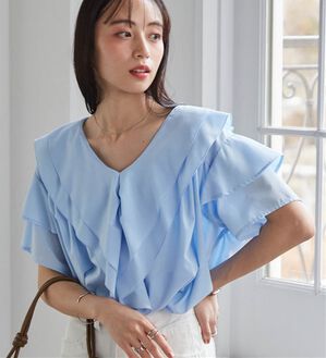 RANAN（ラナン）の「ビッグカラーフリルハーフスリーブブラウス（シャツ）」｜ブルー