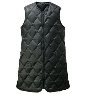 BELLUNA（ベルーナ）の「洗える！軽量ダウンロングベスト（ポーチ付）（ベスト）」｜黒