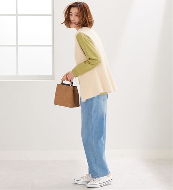 BELLUNA（ベルーナ）の「綿１００％大人顔サマ見え裾タックデザインプルオーバー（カットソー）」｜詳細画像