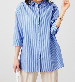 BELLUNA（ベルーナ）の「編み上げリボンデザインシャツチュニック（チュニック）」｜ブルー系