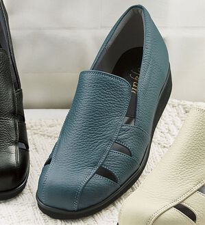 ルフラン（ルフラン）の「柔らかレザーの４Ｅグルカ風デザインシューズ（スリッポン）」｜ブルーグレー