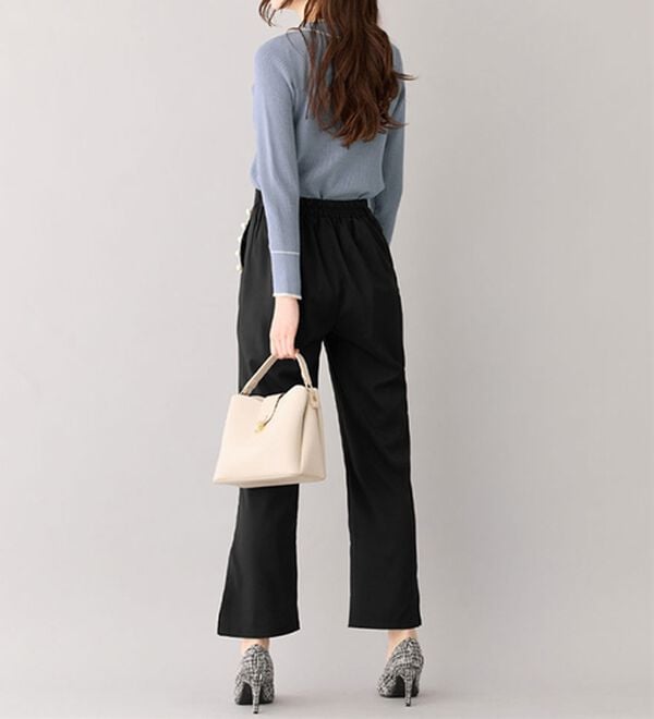 alotta（アロッタ）の「パール調ボタン付テーパードパンツ（テーパードパンツ）」｜詳細画像