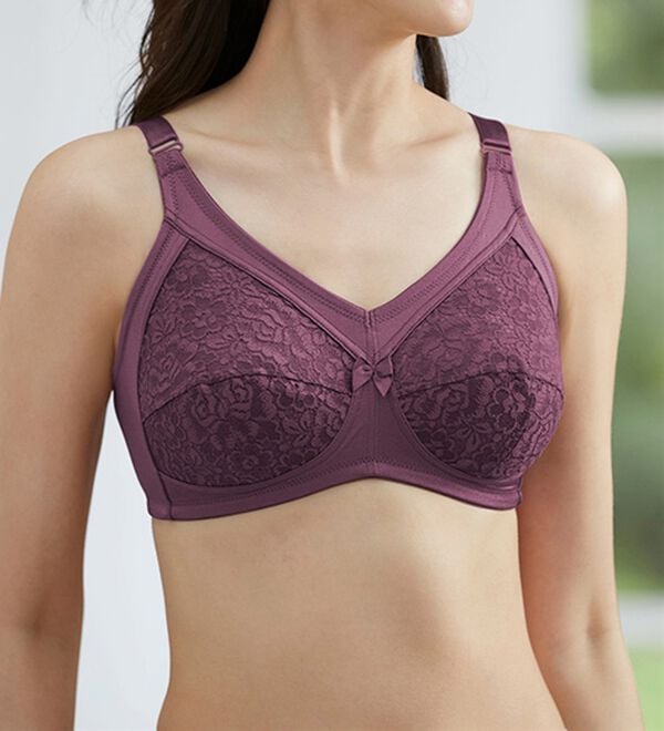 LAVIENNE（ラヴィエンヌ）の「すっぽり包んでスッキリノンワイヤーブラ（ブラジャー）」｜ボルドー