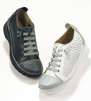 ルフラン（ルフラン）の「ｔｏ　ｂｅ　ｃｏｎｔｉｎｕｅｄ　厚底パンチングスニーカー（スニーカー）」｜詳細画像