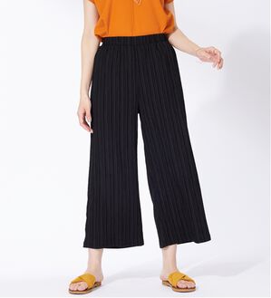 BELLUNA（ベルーナ）の「ジャカードストライプ素材ゆったりパンツ（ワイドパンツ・ガウチョ）」｜黒