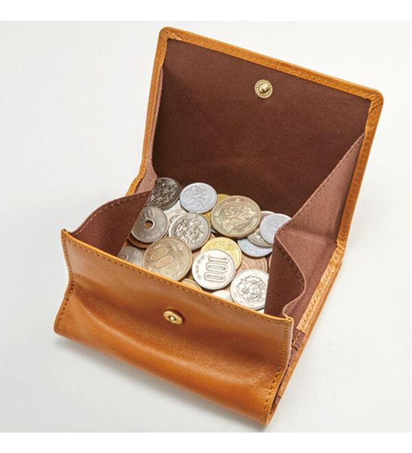 BELLUNA（ベルーナ）の「＜スヌーピー＞牛革折財布（財布・パスケース）」｜詳細画像