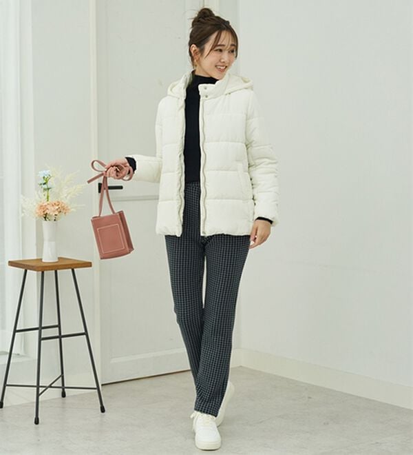 BELLUNA（ベルーナ）の「まるではく毛布！静電防止付裏ファーイージーパンツ（フルレングスパンツ）」｜詳細画像