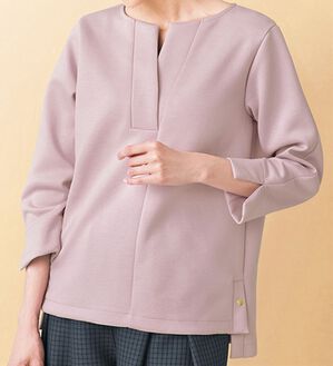 VINNO（ヴィノ）の「＜日本製＞裾ボタンキーネックプルオーバー（カットソー）」｜詳細画像