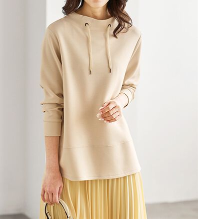 BELLUNA（ベルーナ）の「ワイドネック切替デザインプルオーバー（カットソー）」