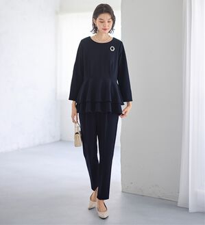 GeeRA（ジーラ）の「【2点セット】ペプラムティアードブラウスセットアップ（その他スーツ）」｜ネイビー