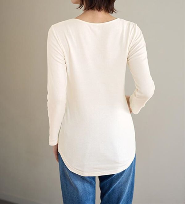LAVIENNE（ラヴィエンヌ）の「【医師オススメ】綿１００％吸湿発熱あったかインナー　クルーネックインナー長袖（肌着・インナーウェア）」｜詳細画像