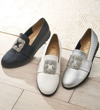 ルフラン（ルフラン）の「ビジューモチーフシューズ（フラットシューズ）」