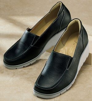 ルフラン（ルフラン）の「＜ラシーナコンフォート＞４Ｅ厚底シンプルローファー（ローファー）」｜ブラック