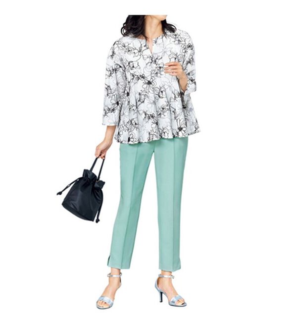 VINNO（ヴィノ）の「スリットクロップドテーパードパンツ（フルレングスパンツ）」｜詳細画像