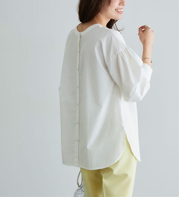 Pierrot（ピエロ）の「２ｗａｙパールボタンブラウス（ブラウス）」｜詳細画像