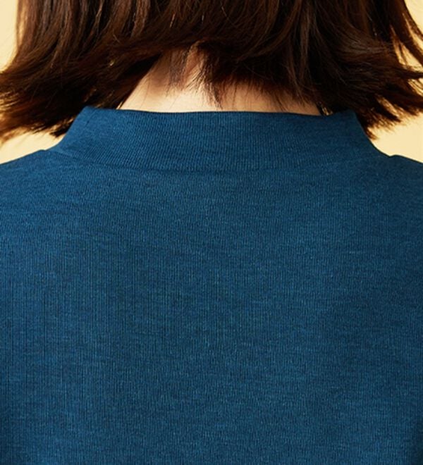 BELLUNA（ベルーナ）の「肌に優しい吸湿発熱ふんわりプルオーバー（カットソー）」｜詳細画像