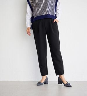 RANAN（ラナン）の「あったか！裏起毛美脚シルエットタックパンツ（フルレングスパンツ）」｜ブラック