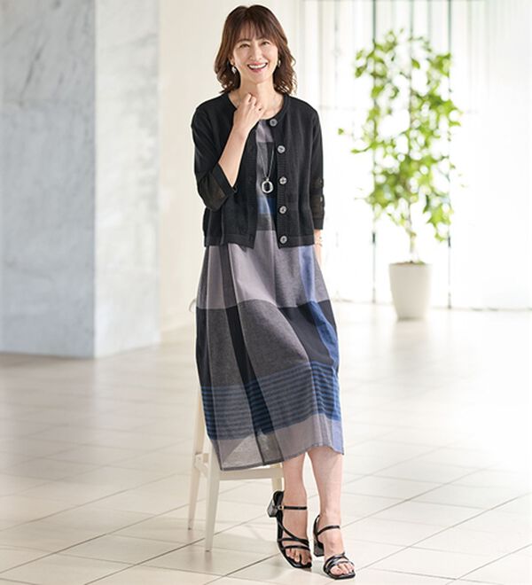 BELLUNA（ベルーナ）の「綿麻素材チェックデザインワンピース（ペチワンピース付）（その他ワンピース）」｜詳細画像